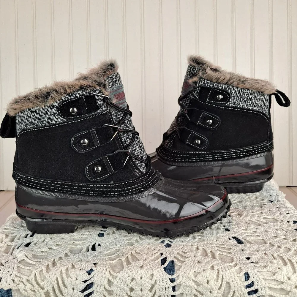 KHOMBU Lola Duck Boot Size 7